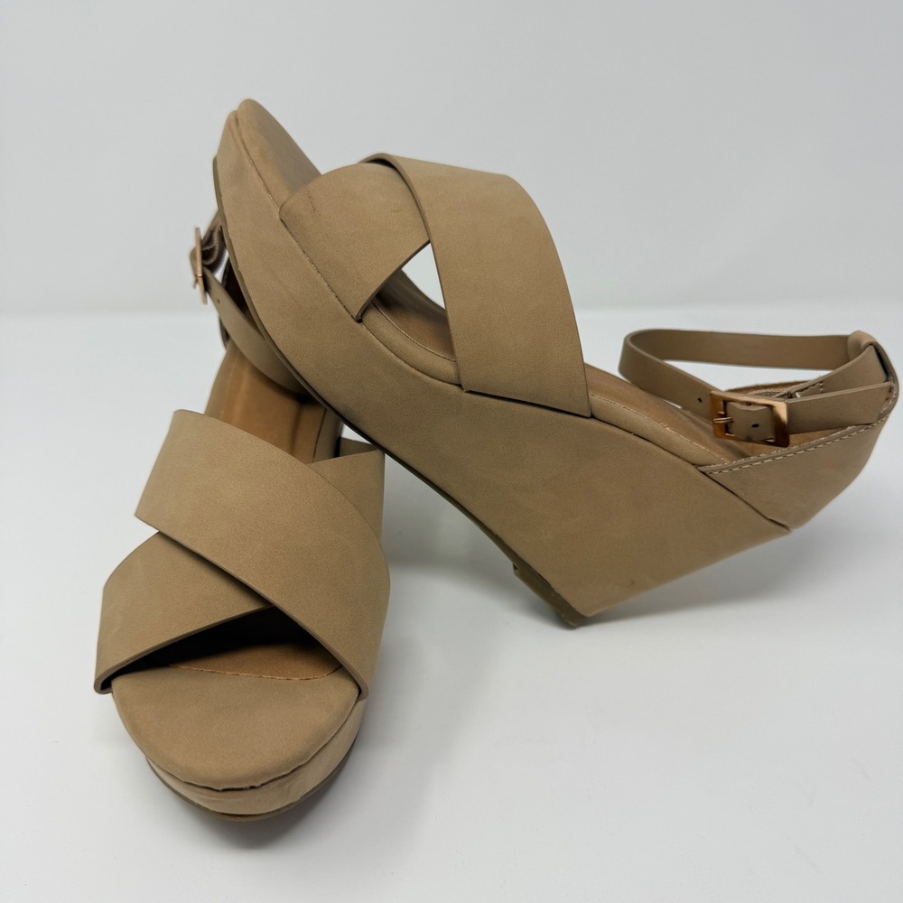 Bamboo Size 6 Tan Beige Criss Cross Ankle‎ Strap Wedge Sandals Women's